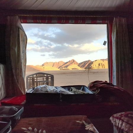 Caesar Desert Camp Wadi Rum Eksteriør bilde