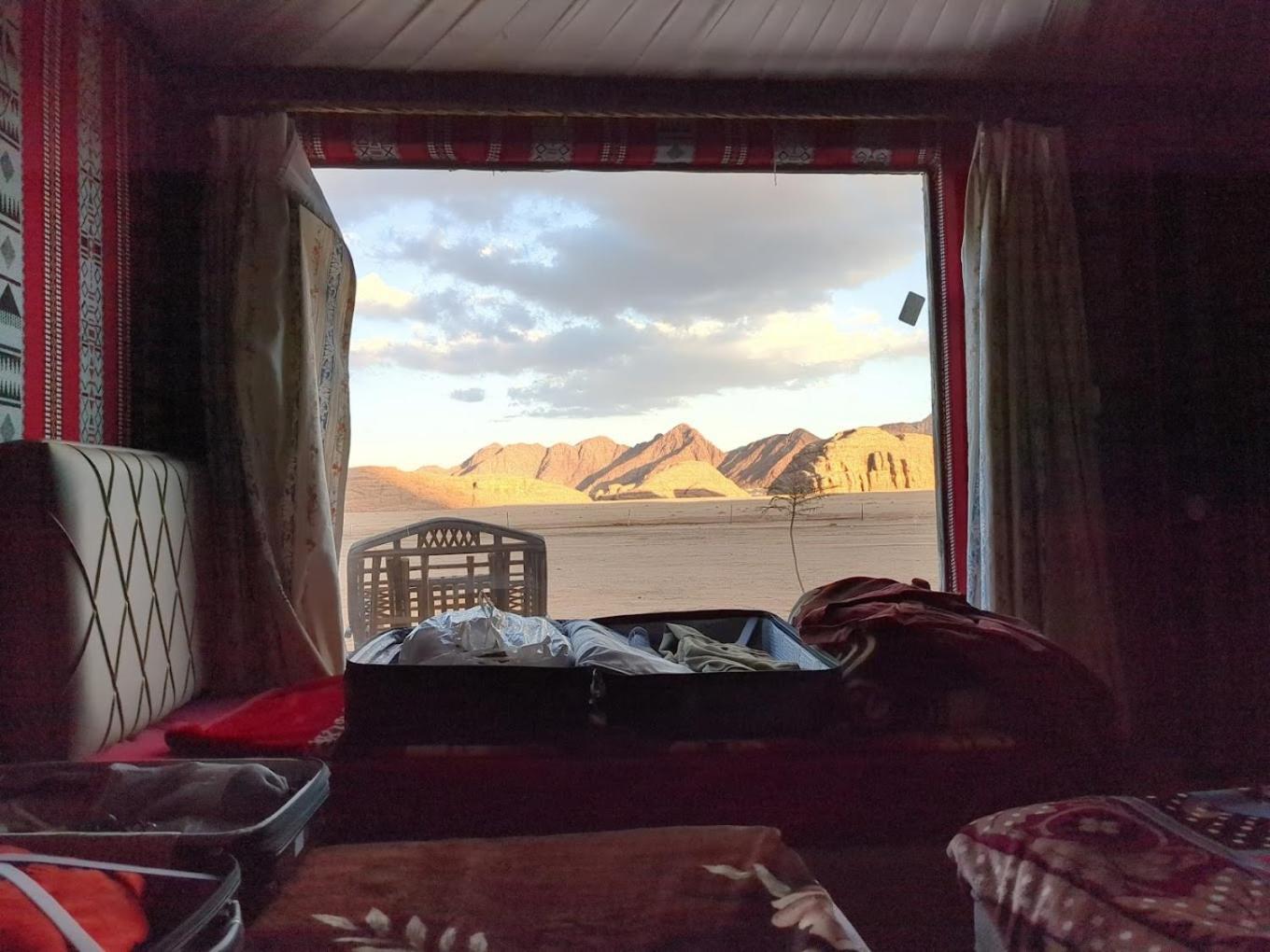 Caesar Desert Camp Wadi Rum Eksteriør bilde